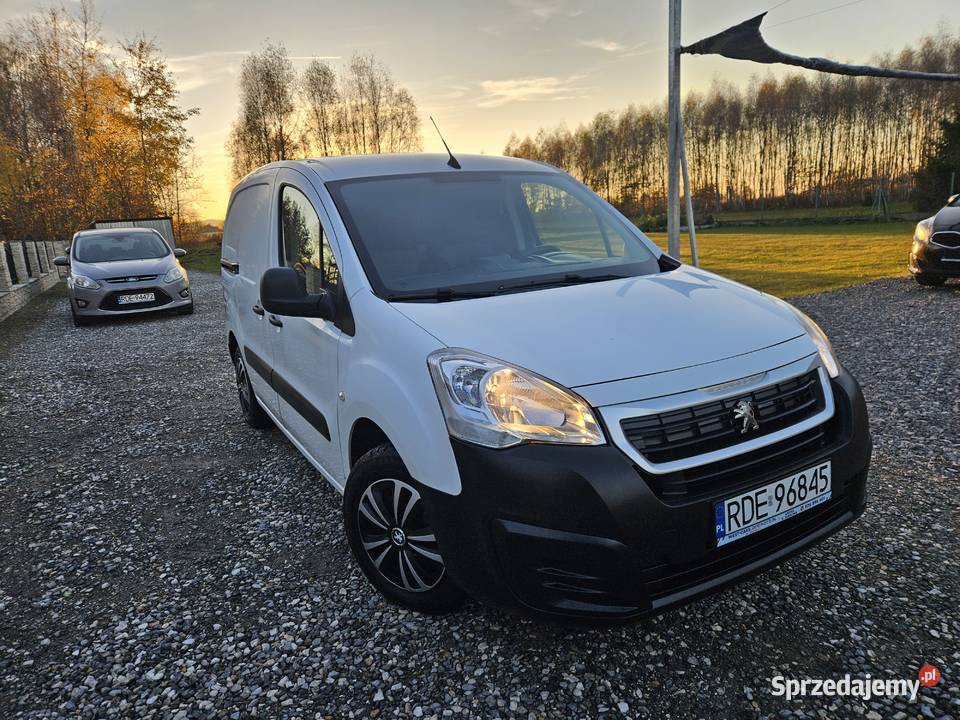 Super stan navi czujniki cofania serwis małopolskie