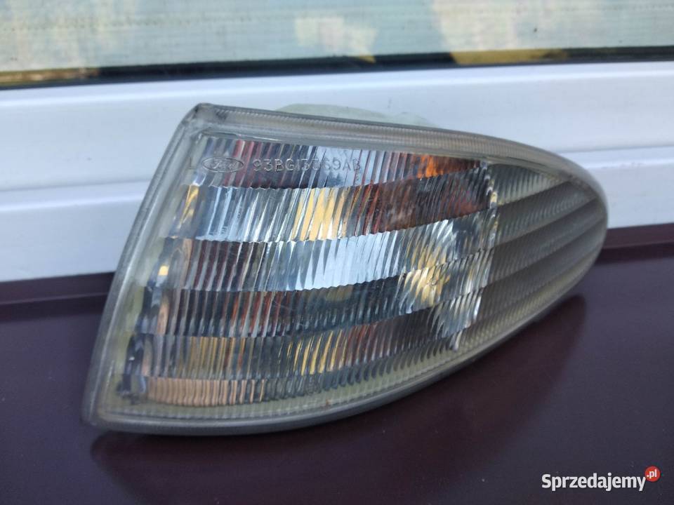 Ford Mondeo MK1 kierunkowskaz kierunek migacz łódzkie Sieradz