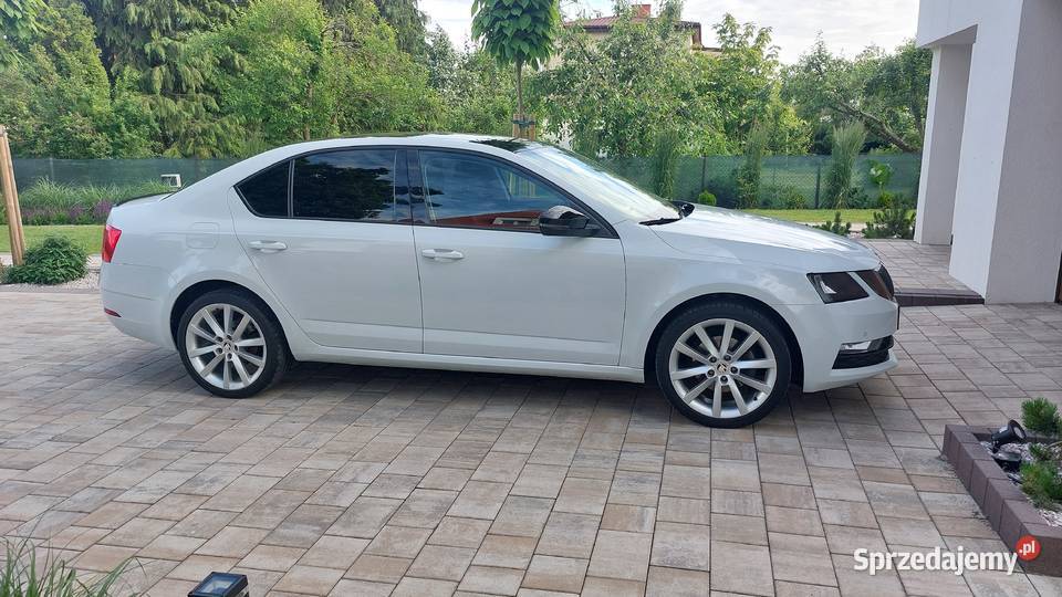 Skoda octavia 15 tsi 150 salon Polska Słupsk sprzedam