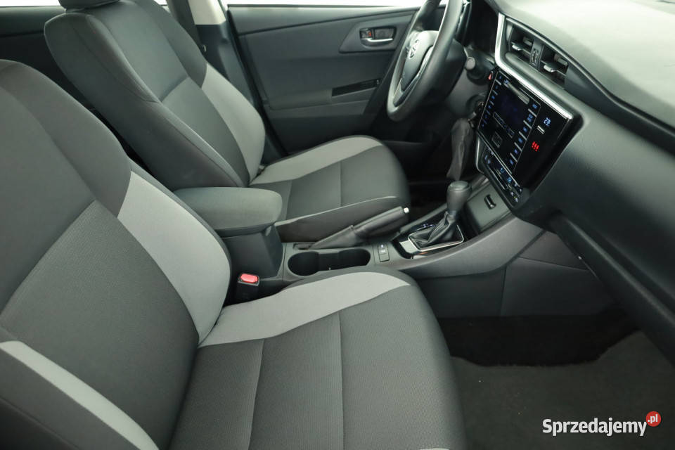 Toyota Auris 16 Valvematic radio