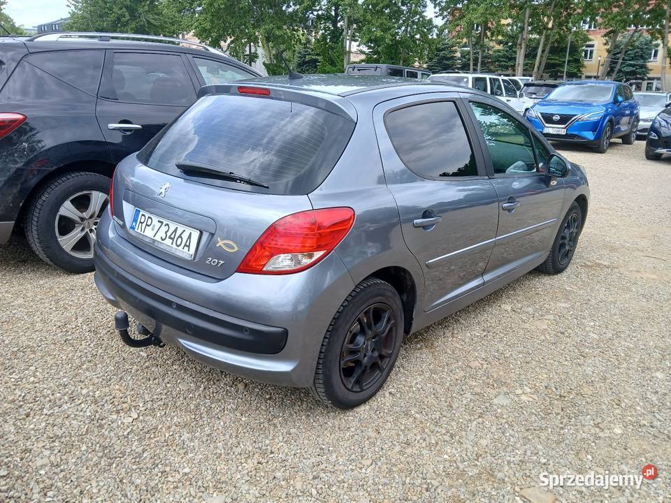 Peugeot 207 automat 14gaz klima zarejestrowany 1400cm3 Przemyśl