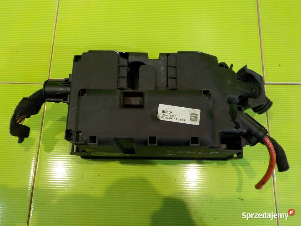 OPEL CORSA D 10 B 08r skrzynka bezpiecznikow osobowe Suków