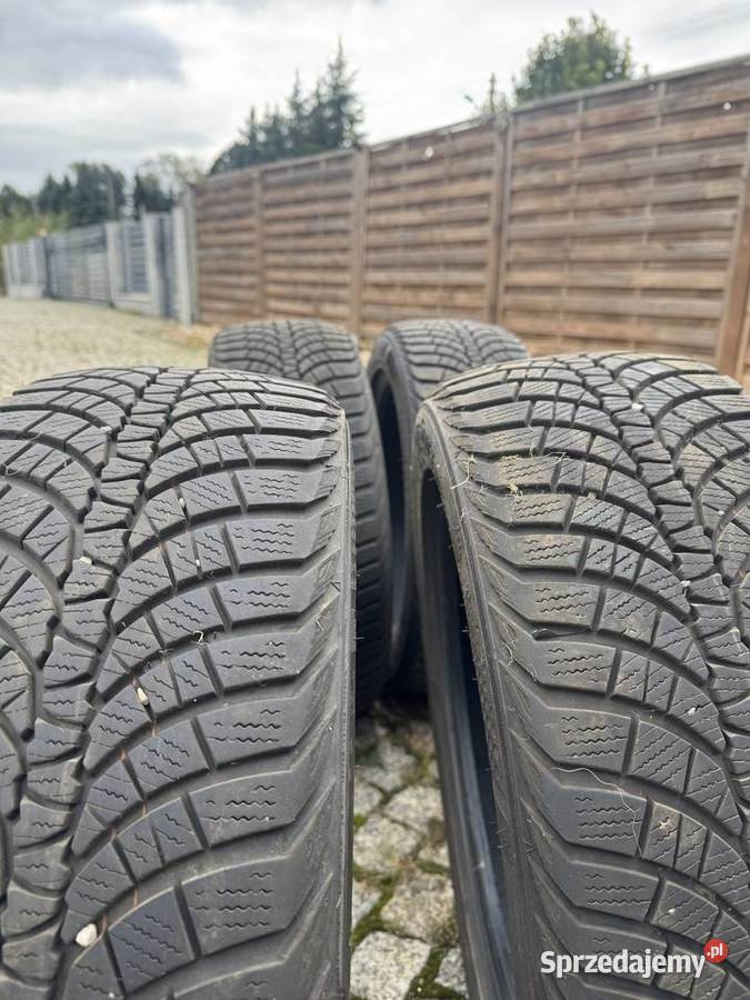 Opony zimowe 21550 r17 Zgorzelec sprzedam