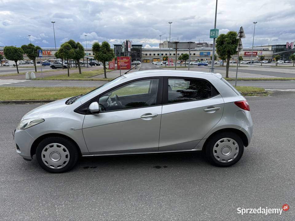 Mazda 2 12 Benzyna 2008 Klimatyzacja manualna łódzkie Łódź