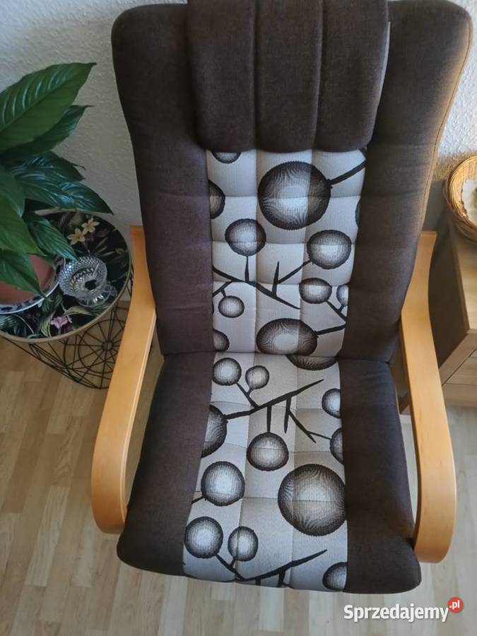 Sofa rozkladana do salonu i krzesla sprzedam