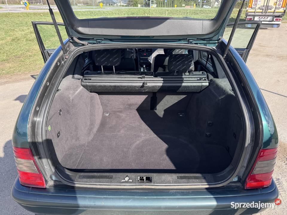 Mercedes W202 Kombi Rok produkcji 2000 Przemyśl sprzedam
