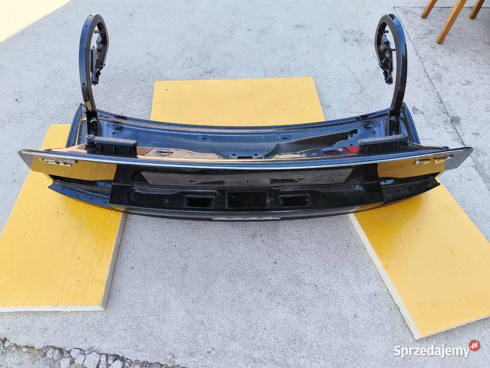 Klapa bagażnika Audi A6 C7 lift sedan LY9B