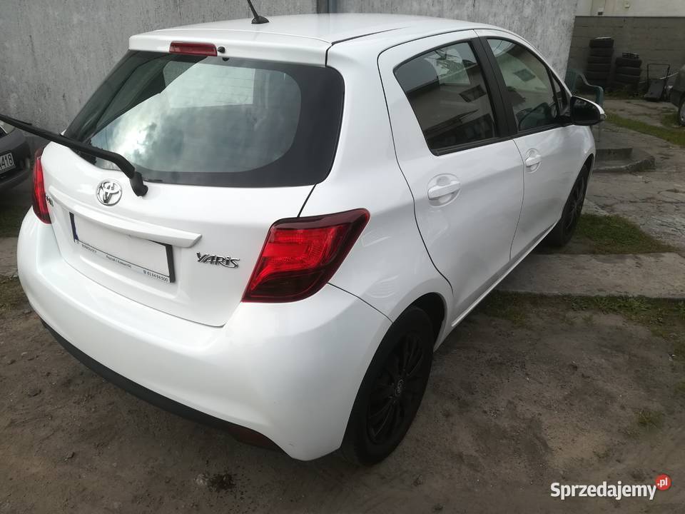 TOYOTA YARI 10i 2014 5 DRZWI KLIMA 124YKM ESP Bydgoszcz