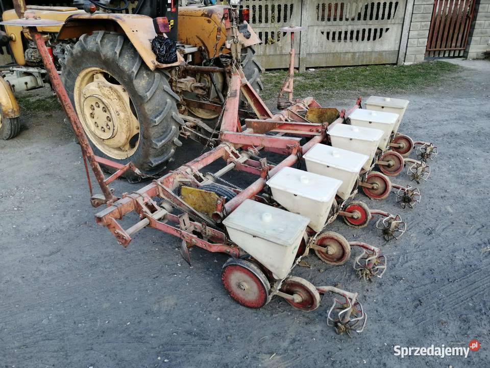 Siewnik do buraków GAMA nieuszkodzony Kajetanówka