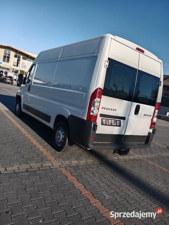 Sprzedam samochód dostawczy