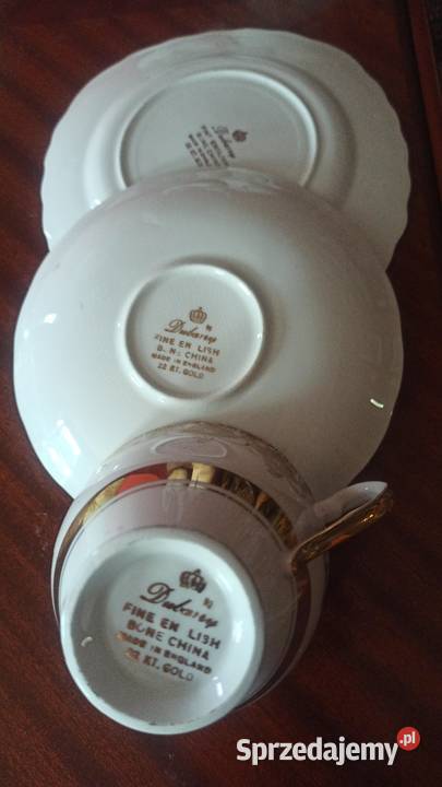 Filianka z talerzykiem deserowym
Dubarry England Gdańsk