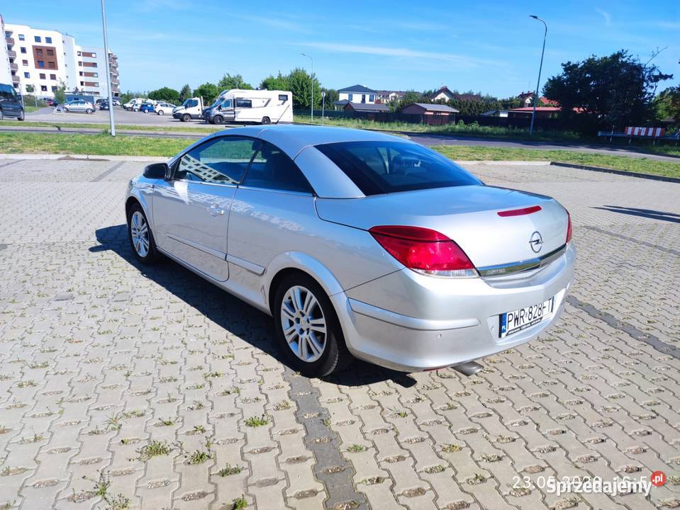 Opel Astra H Twin Top cabrio 18 benzyna 2006r wielkopolskie Września sprzedam