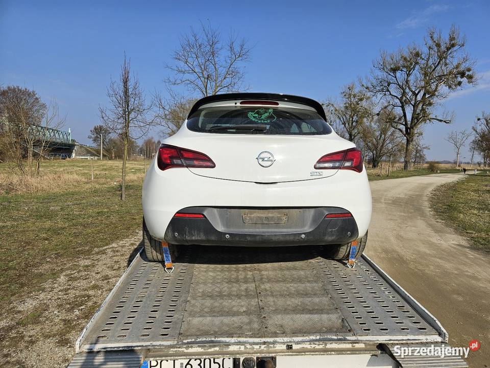 Opel Astra J GTC 17cdti 190 Przebiegu