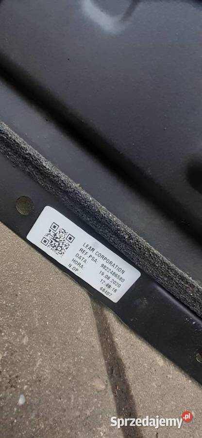 Grodzia kratką panel Peugeot partner 2021 Nisko sprzedam