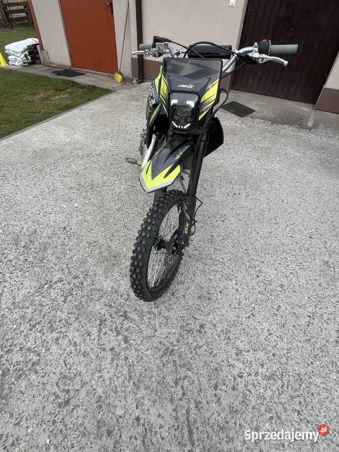 Sprzedam motor Asix xb67 Rok produkcji 2025 Zaczarnie