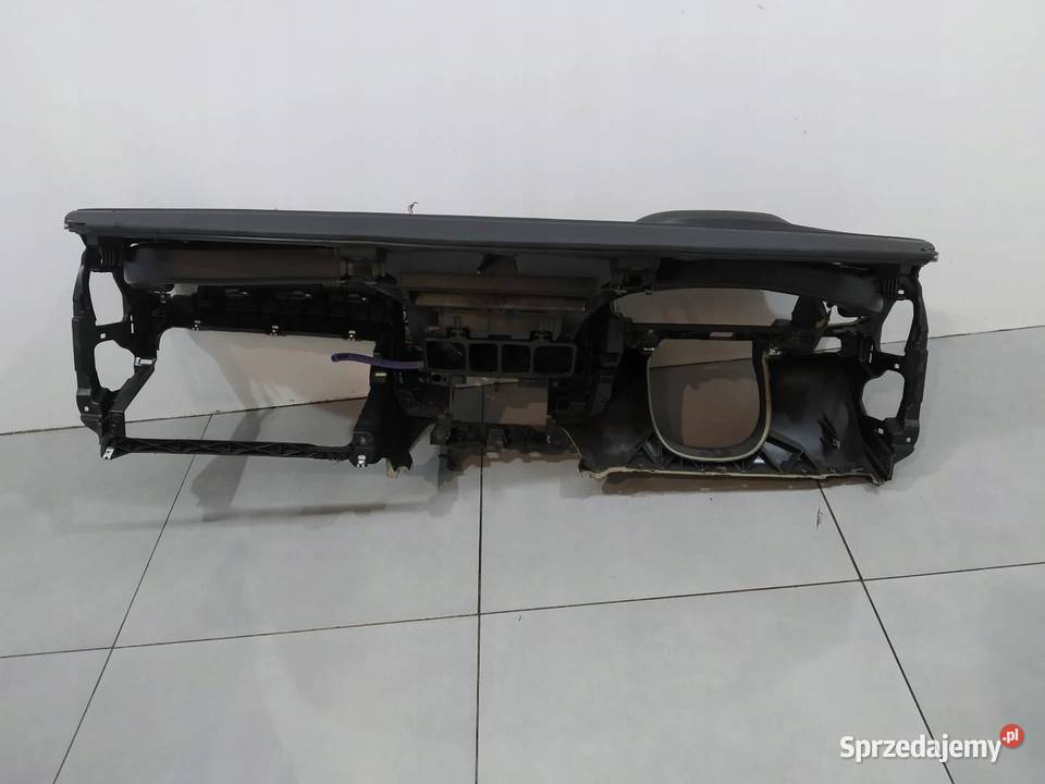 DESKA ROZDZIELCZA KOKPIT PULPIT S60 III Volvo