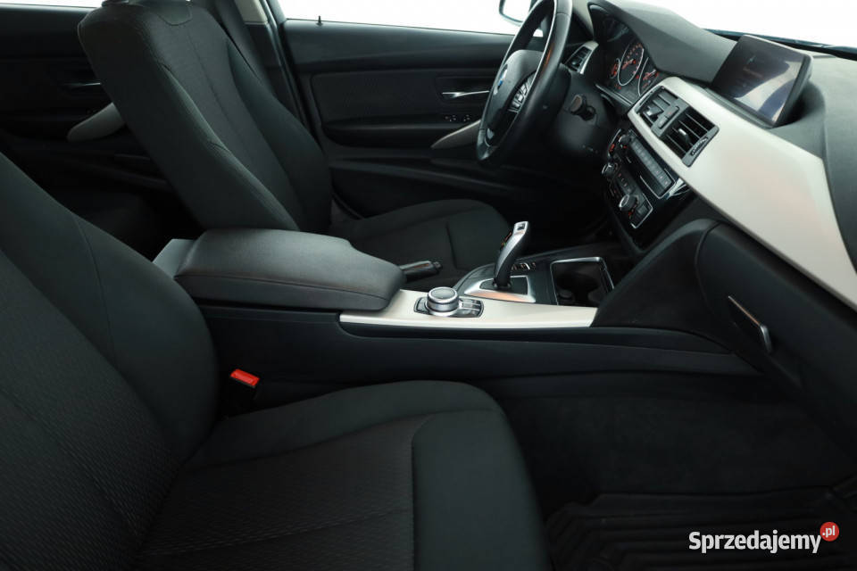 BMW 3 318 d Piaseczno