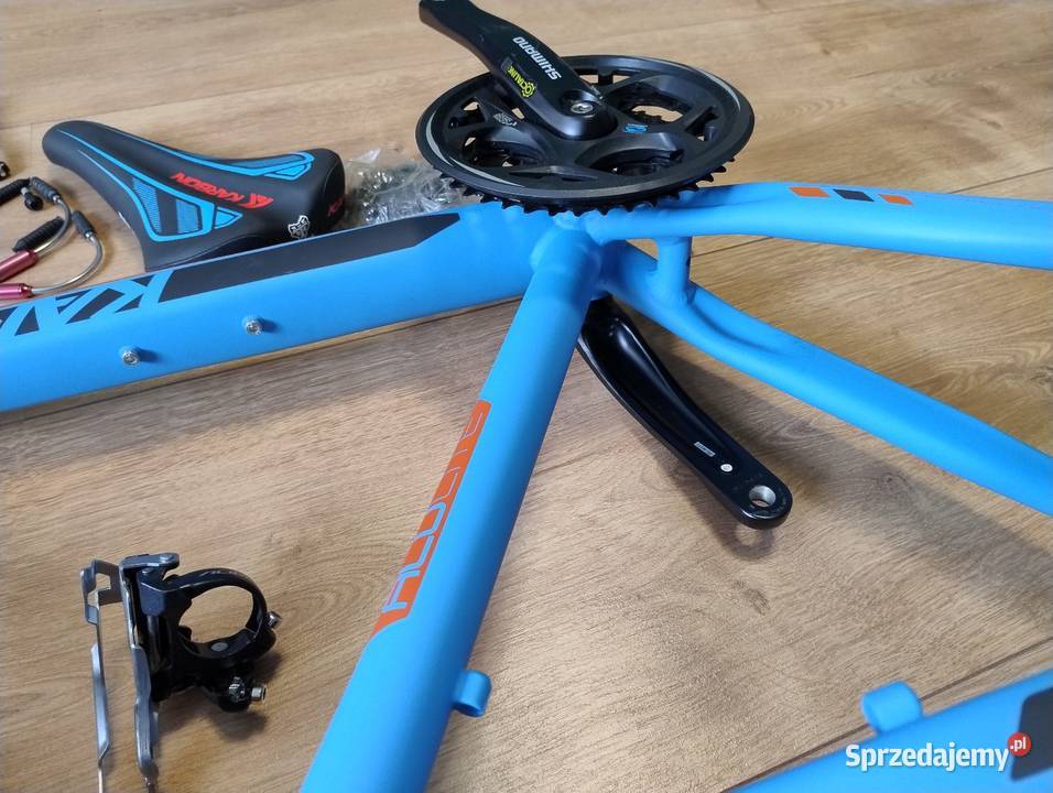 Rama pod koło 26 Warszawa