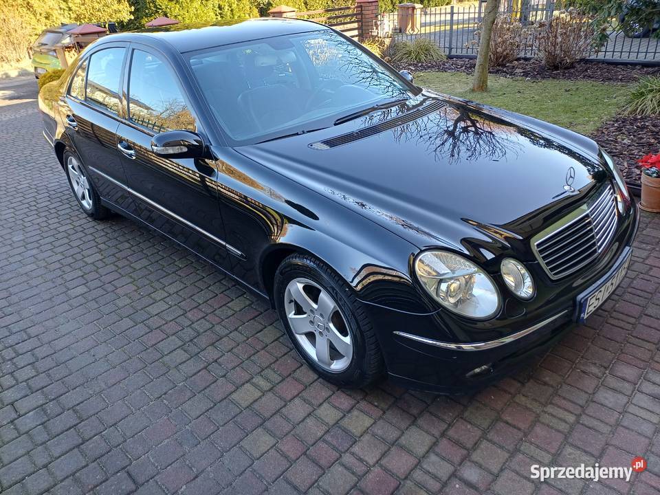 Bezwypadkowy zadbany Mercedes w211 Avantgarde 27 automatyczna Sieradz