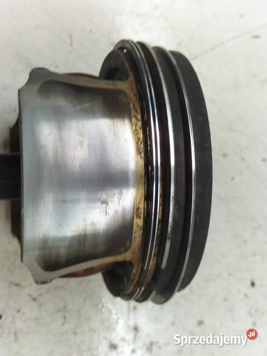 TŁOK KORBOWÓD 14 TSI VW Volkswagen Passat VII Silniki i osprzęt sprzedam