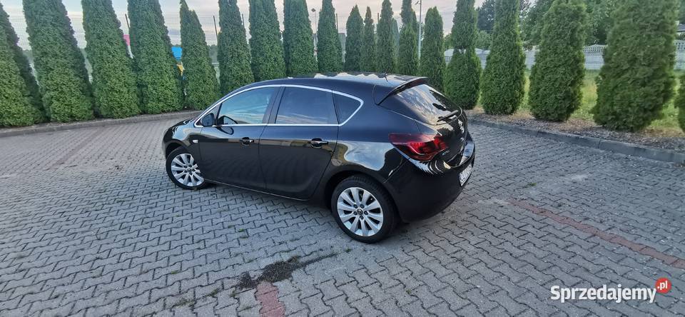 Astra J Cosmo 2011 17 cdti Skępe