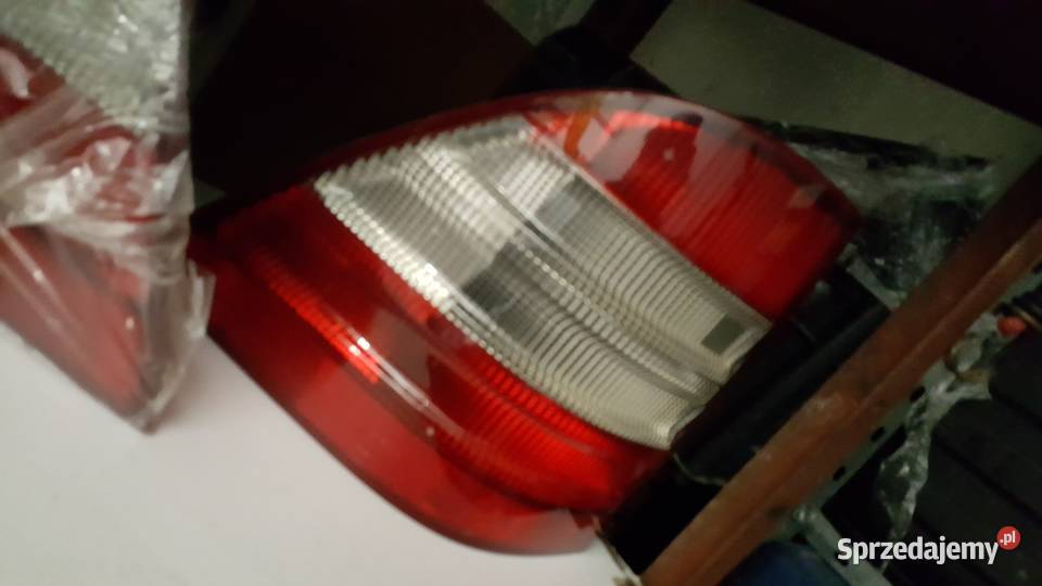 Lampy tył Mercedes w 163 ML stan idealny Lubań