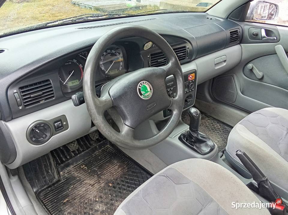 Sprzedam Skodę Oktawie 16mpi aktualne opłaty Rększowice