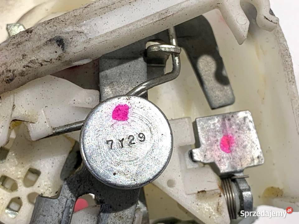 ZAMEK KLAPY TYŁ MITSUBISHI MIRAGE SPACE STAR