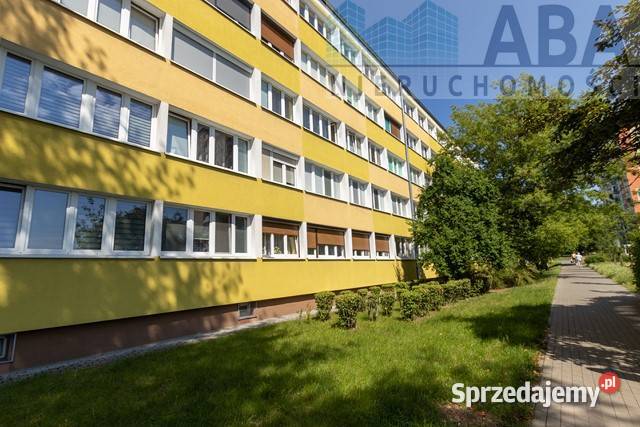 Na sprzedaż mieszkanie 2 pokojowe 3 piętra i więcej Konin sprzedam