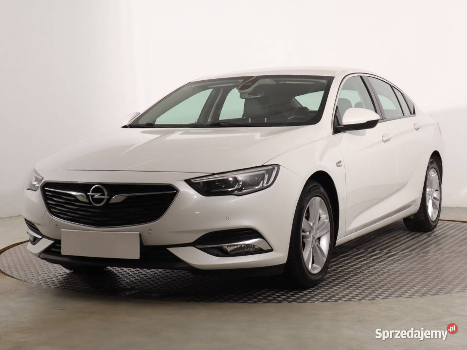 Opel Insignia 15 Turbo