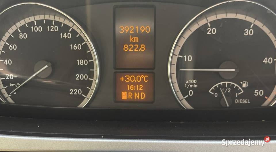 Mercedes Viano nieuszkodzony Mercedes-Benz wielkopolskie