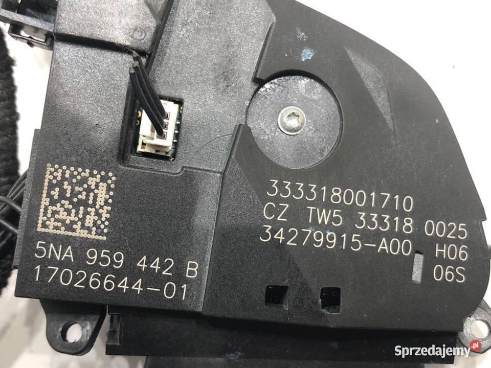 PRZEŁĄCZNIKI KIEROWNICY VW TIGUAN 5NA959442B osobowe