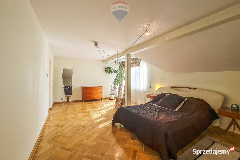 Dom 14 pokoi Łódź Stoki Idealny pod wynajem 452m2 sprzedam