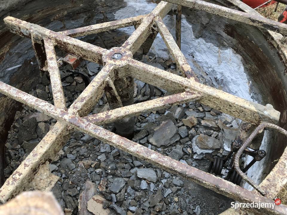 Betoniarka do ciągnika traktora zawieszana łódzkie Majaczewice
