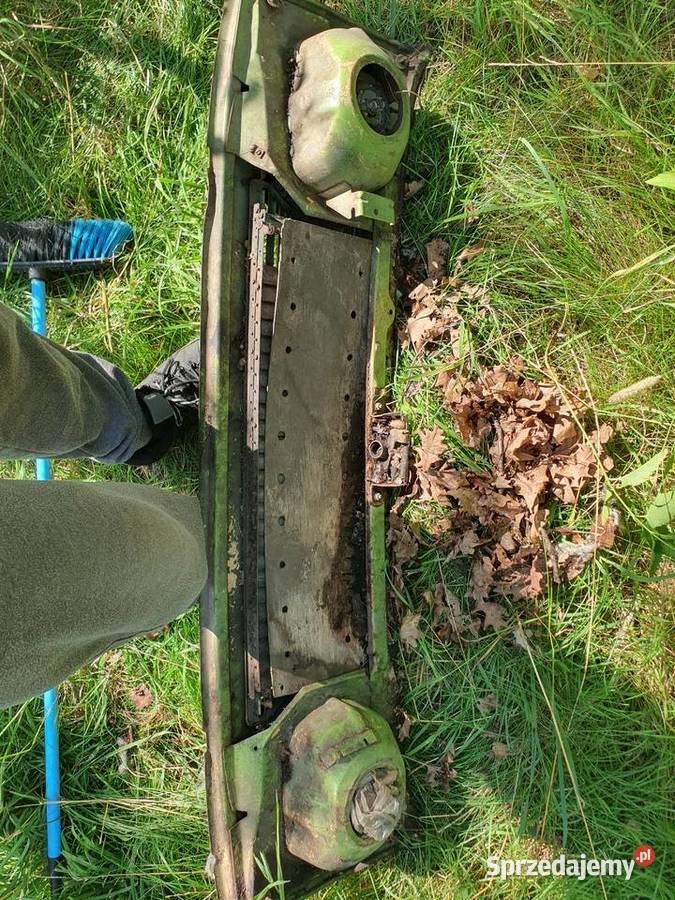 Front pas przedni zielony ze światłami grill osobowe Warszawa