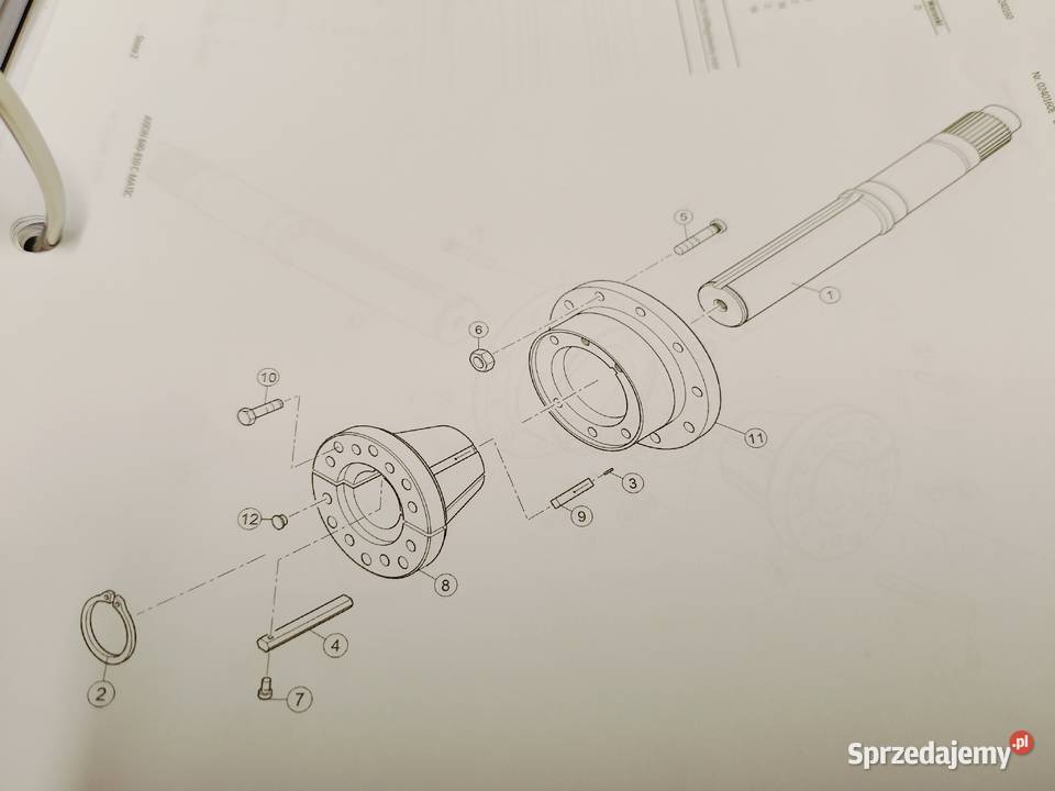 Claas Axion 840 CMatic A31 13r Piasta koła tył Stalewo