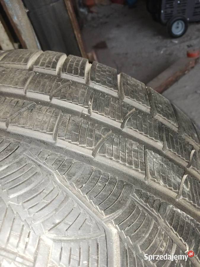 Opony 295 35 r18 zimowe pirelli Zakrzówek