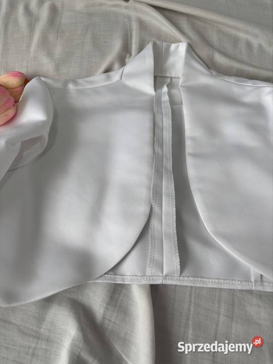 Zdobiona sukienka komunijna