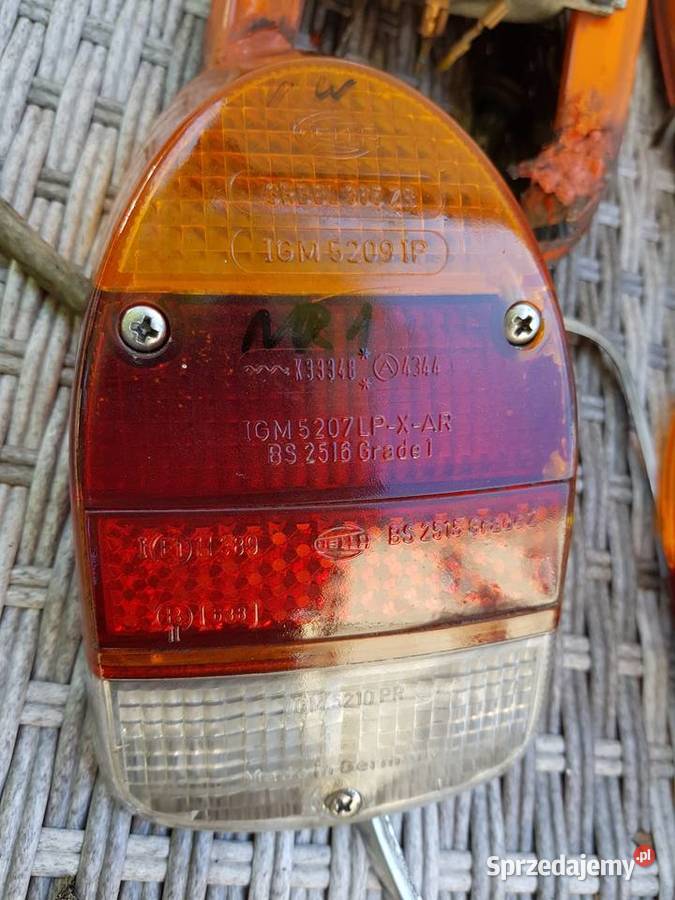 Z lat 60 tychLampy tyłtylne z uchwytami VW Barlinek