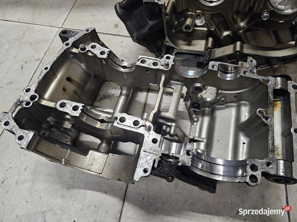 Honda VTR 1000 cylinder vtr1000 cylindry karter