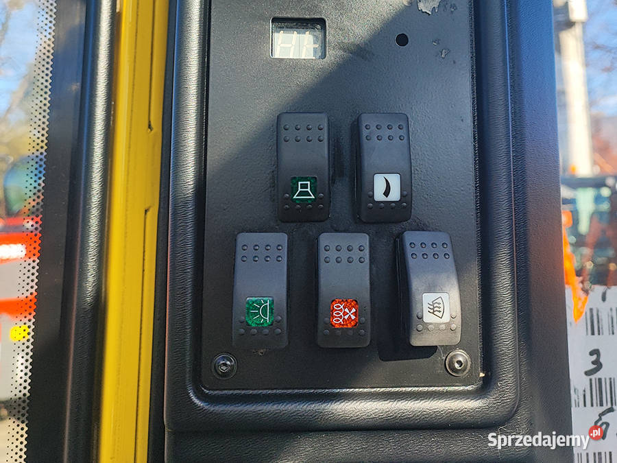 Wózek elektryczny reach truck do pracy w niskich Kęty sprzedam