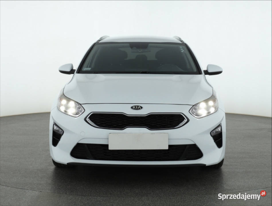 Kia Ceed 16 CRDi MHEV 4/5 Piaseczno