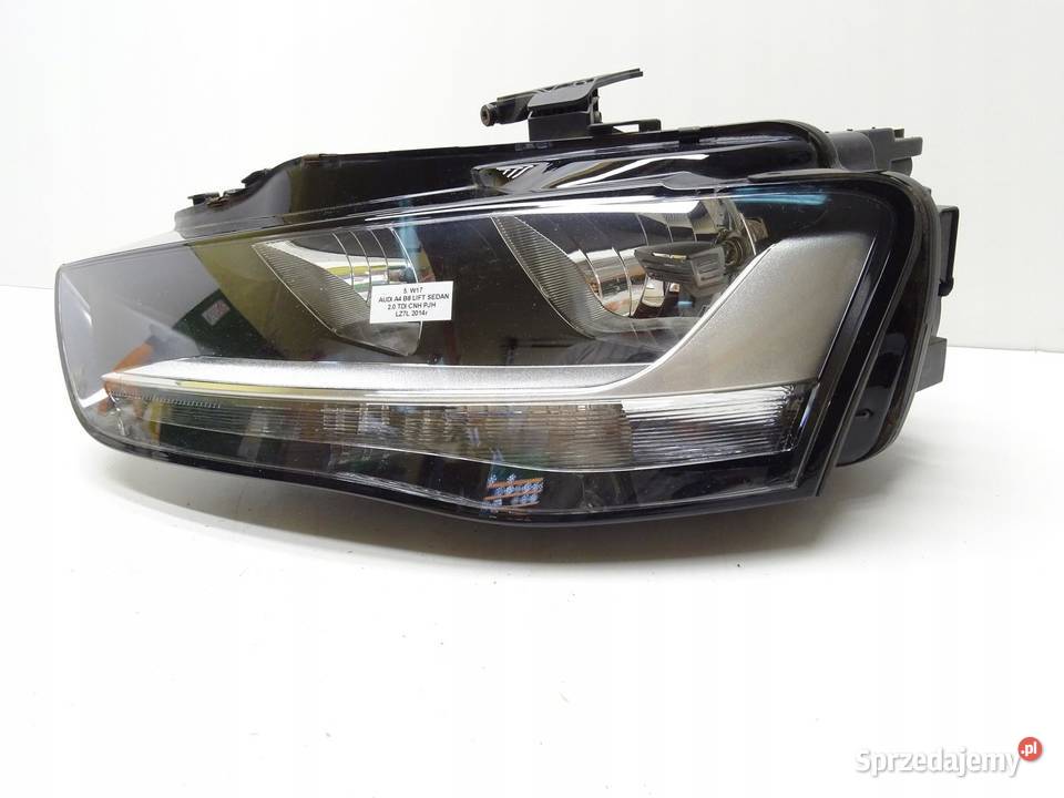 LAMPA REFLEKTOR LEWA LEWY PRZÓD PRZEDNIA AUDI A4 osobowe Lampy przednie sprzedam