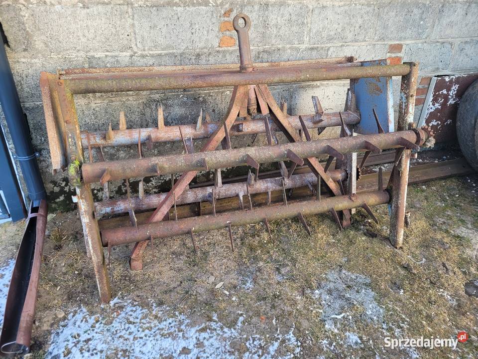 Aparat dwuwałkowy do rozrzutnika obornika Czarna nieuszkodzony Rozrzutniki obornika Skulsk