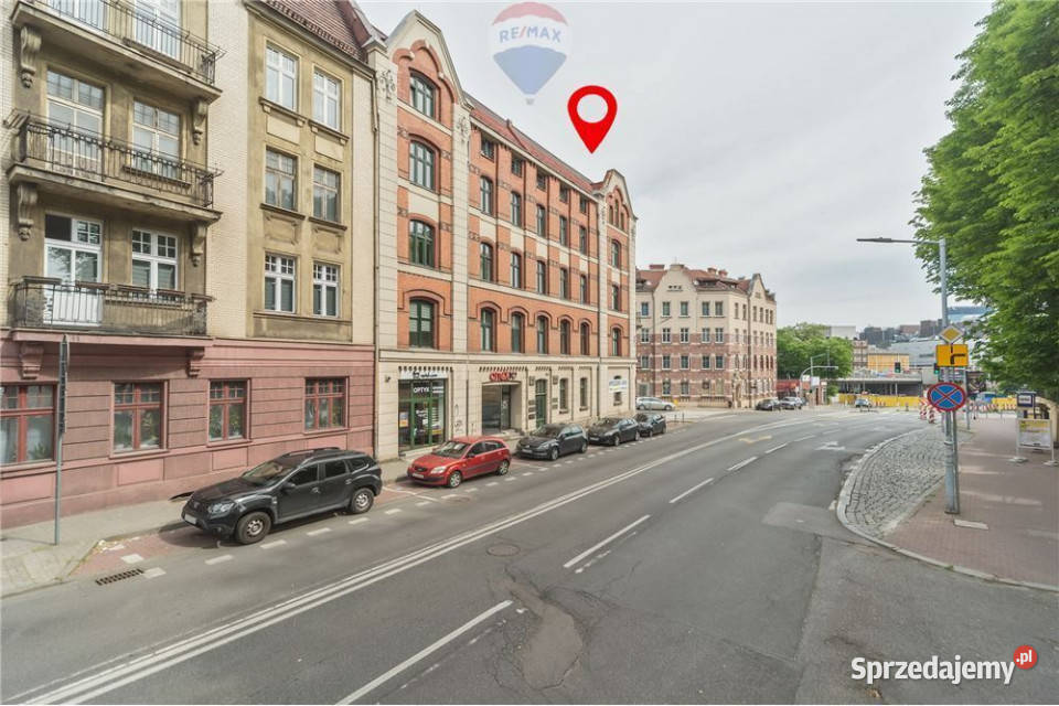 Mieszkanie w Katowicach z miejscem parkingowym Rok budowy 2018 Mieszkania Katowice