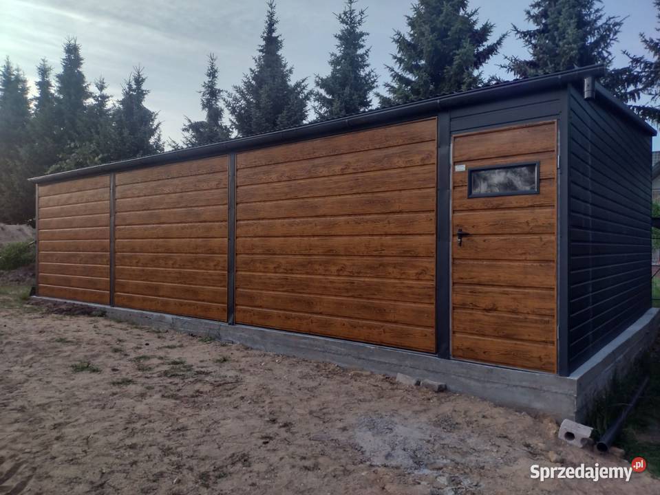 Drzwi garażowe do muru dwuskrzydłowe Sierakowice