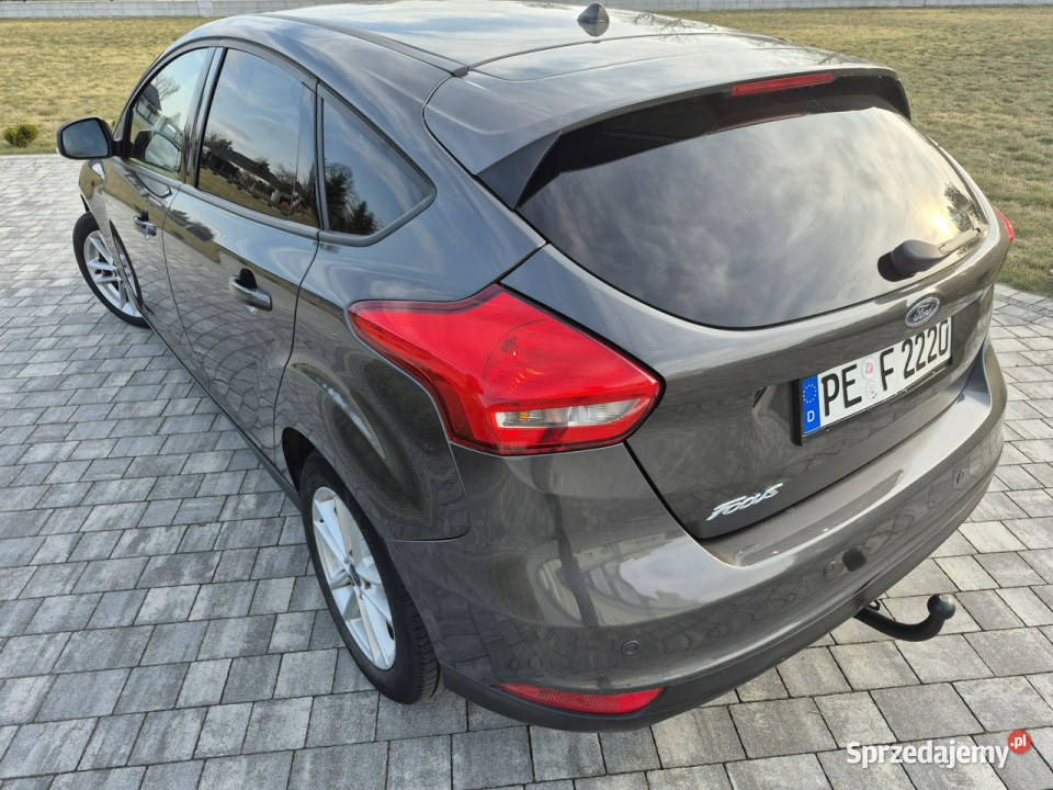 Ford Focus 15tdci navi bezwypadkowy alufegi pdc światła przeciwmgielne Focus lubelskie Drelów