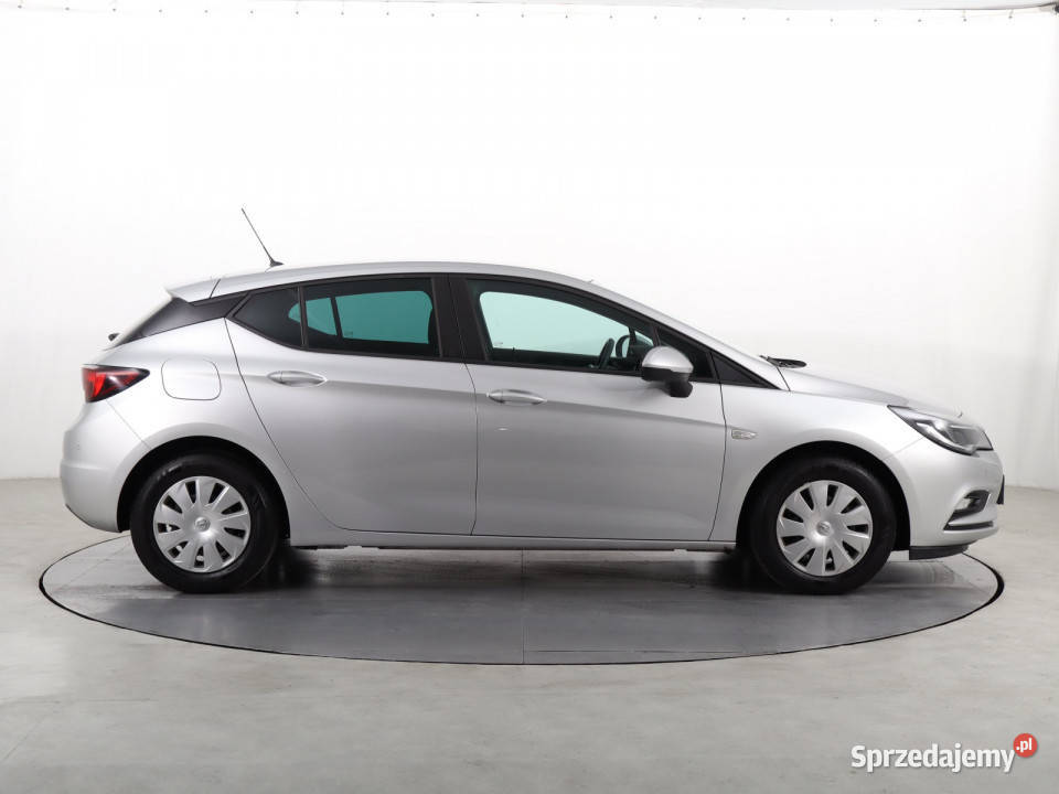 Opel Astra 14 T wielofunkcyjna kierownica Katowice