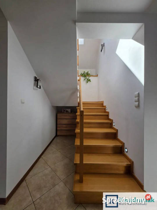Sprzedaż domu wolnostojącego Moderówka 1275m siatka