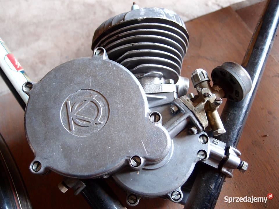 Zabytkowy rower Ural z silnikiem spalinowym KO Silniki Łódź